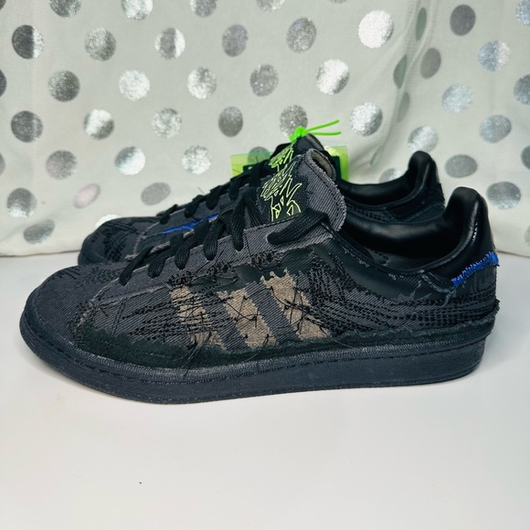 Adidas - Picture 3 of 12